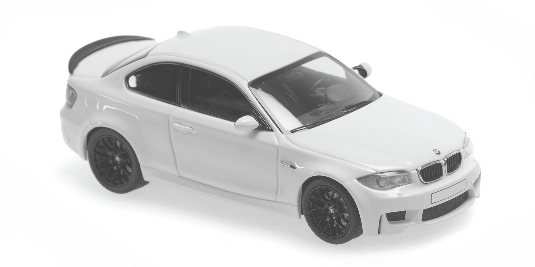 1:43 BMW M3 (E46) COUPE - 2001 - YELLOW - MINICHAMPS - 940020021