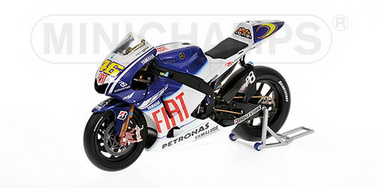 1:12 YAMAHA YZR-M1 MOTO GP 2009 V.ROSSI