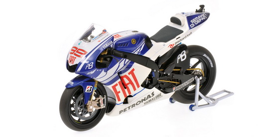 1:12 YAMAHA YZR-M1 MOTO GP 2010 J.LORENZO