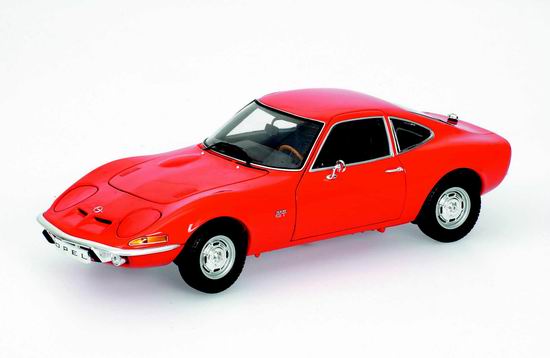 1:18 OPEL GT 1900 1970 ORANGE