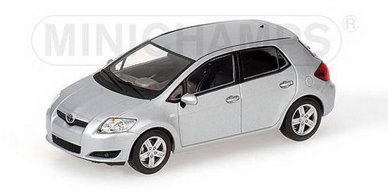 1:43 TOYOTA AURIS 2007 SILVER
