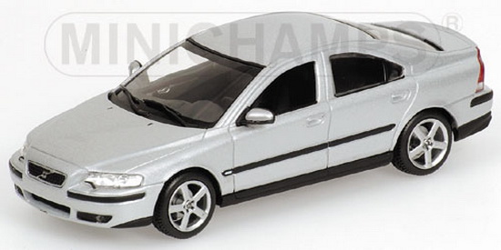 1:43 VOLVO S 60 R 2003 SILVER