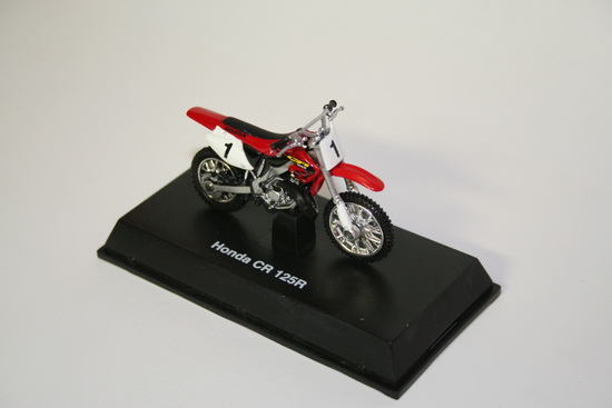 1:32 HONDA CR 125 R RED no1