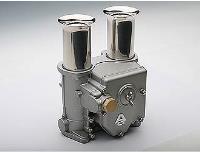 SALT UND PEPPER SET/SOLNICKA A KORENICKA 