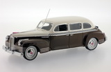 1:43 ZIS 110 1948 RUSSIAN TAXI - IXO - IST093