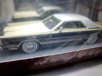 1:43 Lincoln Continental MK5 cream-blue - NEO NEO43552